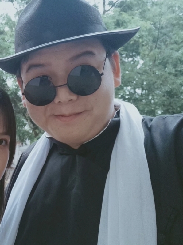 小路口的第一张照片--唐山相亲服务中心