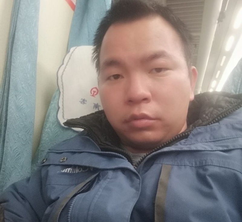 淡定的第一张照片--唐山相亲服务中心