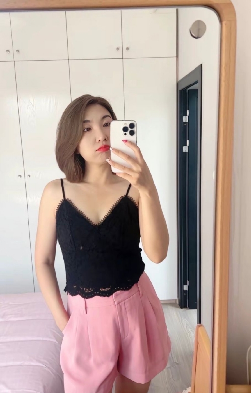 丽波的第一张照片--唐山相亲服务中心