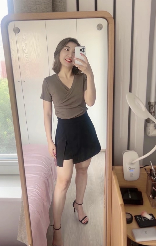 丽波的第二张照片--唐山相亲服务中心