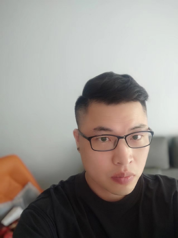 Vincent的第一张照片--唐山相亲服务中心