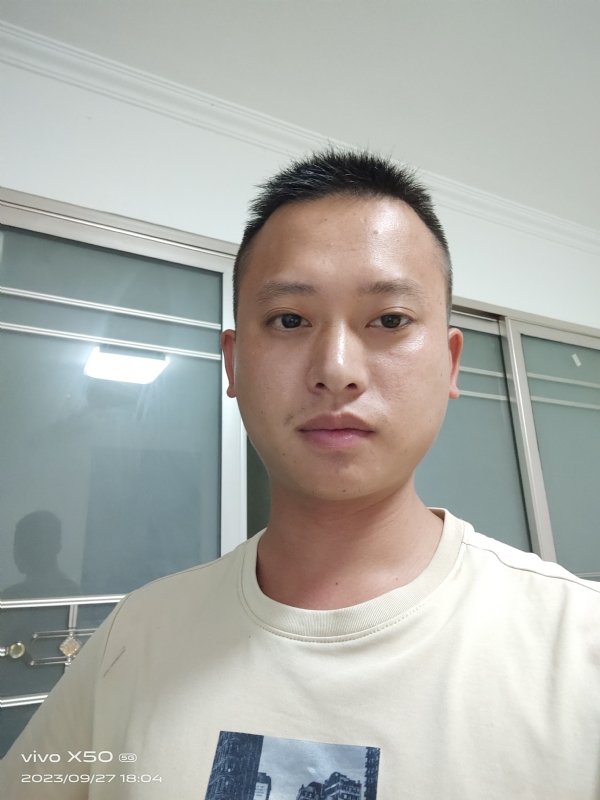 小yan同学的第一张照片--唐山相亲服务中心