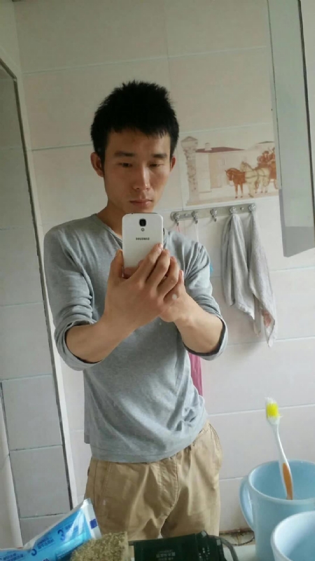 蔚蓝天空的第一张照片--唐山相亲服务中心