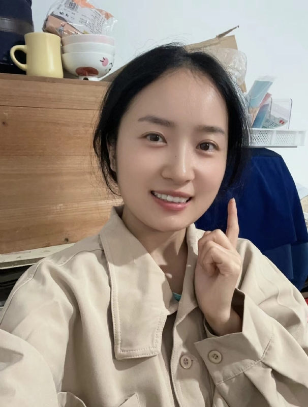 多喝热水的第一张照片--唐山相亲服务中心