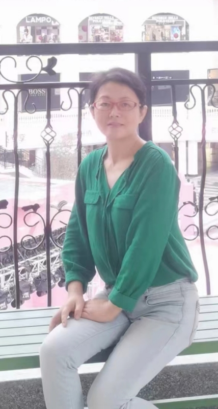 丽华的第七张照片--唐山相亲服务中心