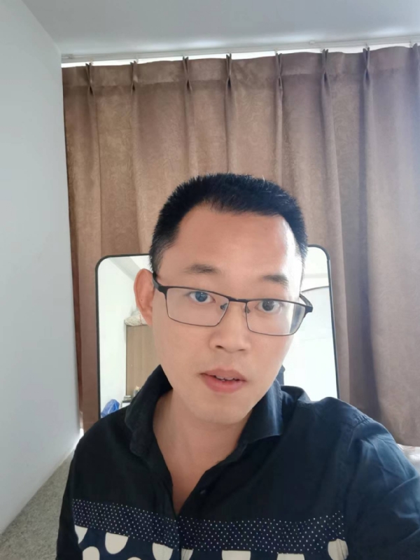 lips11的第一张照片--唐山相亲服务中心