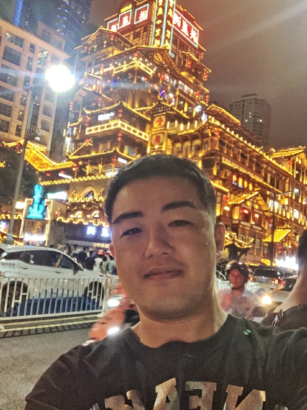 钢铁侠的第一张照片--唐山相亲服务中心