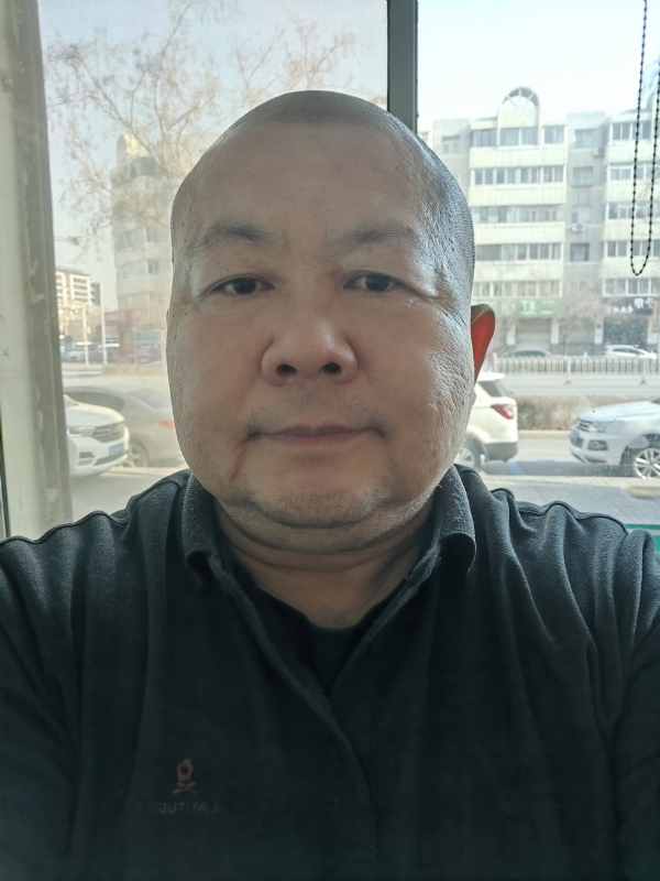 穆萨的第一张照片--唐山相亲服务中心