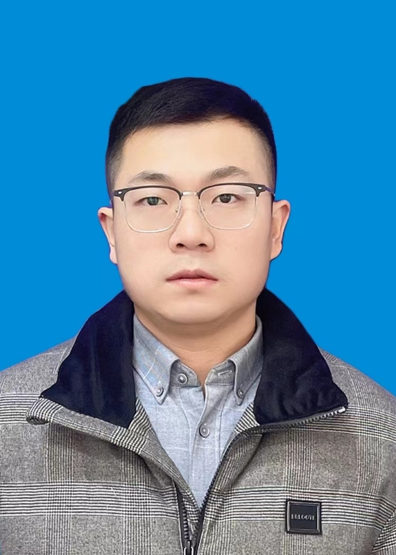 刘小胖的第二张照片--唐山相亲服务中心