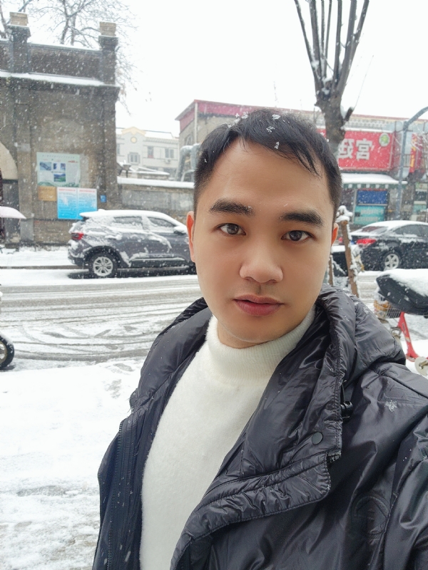 寻找合适伴侣的第一张照片--唐山相亲服务中心