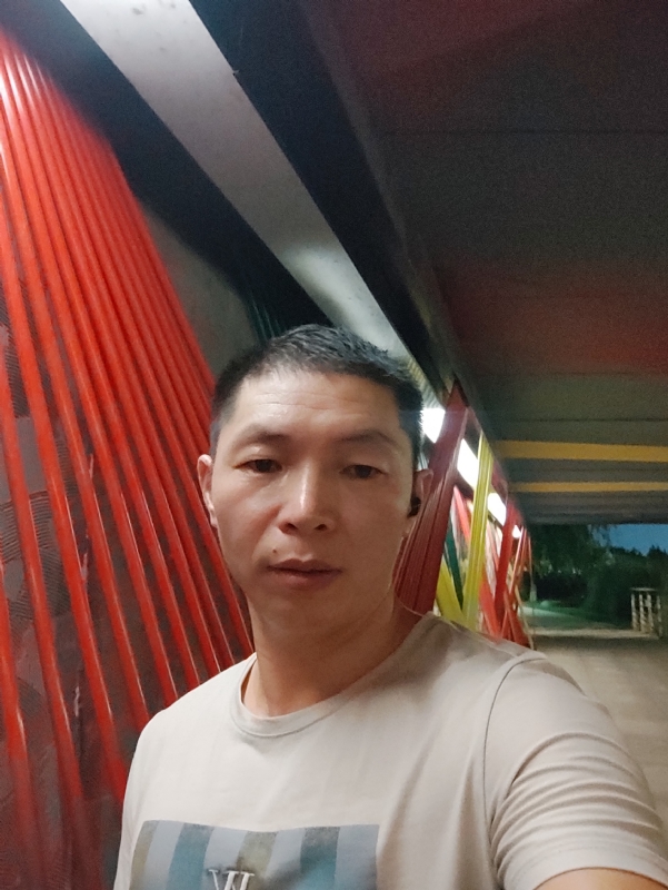 夜猫的第一张照片--唐山相亲服务中心