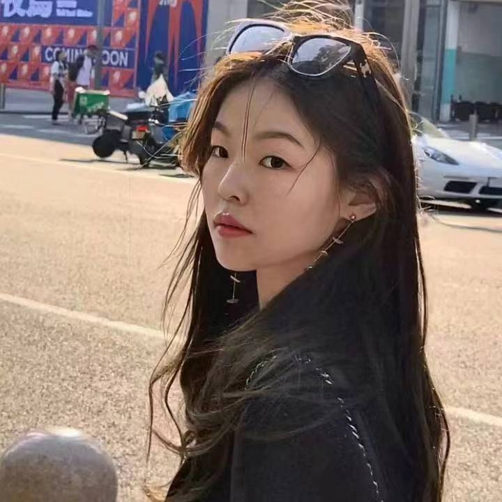 依依姐的第一张照片--唐山相亲服务中心