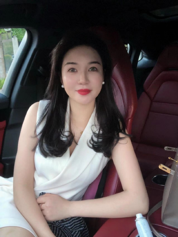 小雨的第一张照片--唐山相亲服务中心