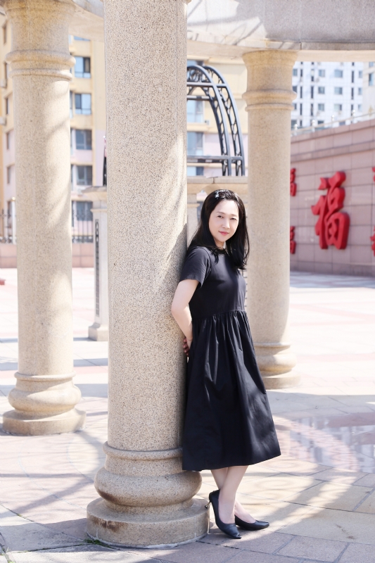 王红的第一张照片--唐山相亲服务中心