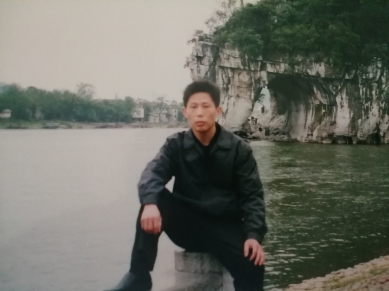 庸人自扰的第一张照片--唐山相亲服务中心