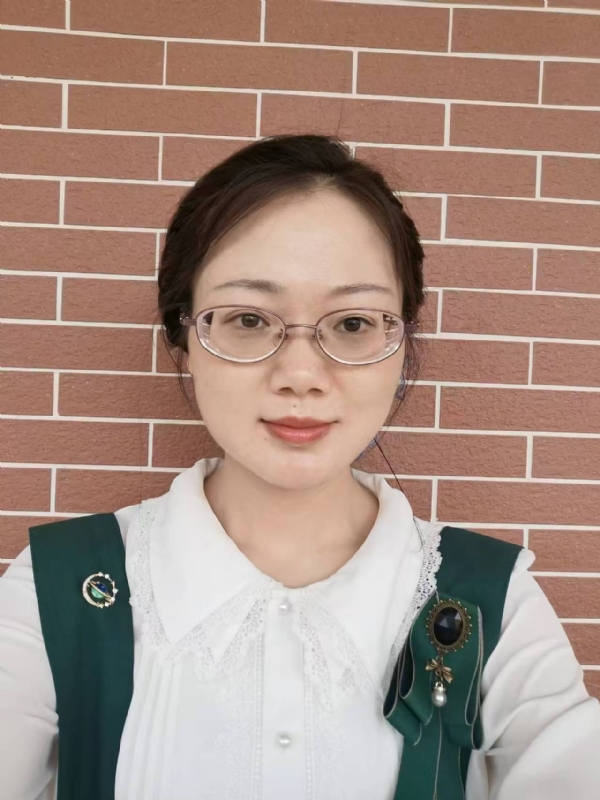 Lily的第二张照片--唐山相亲服务中心