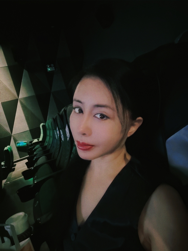 Moon的第一张照片--唐山相亲服务中心