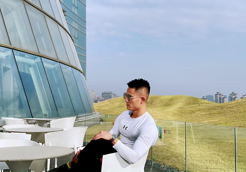 保家卫国的第一张照片--唐山相亲服务中心