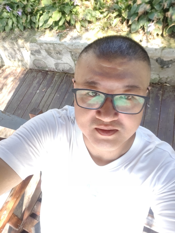 羊十八的第一张照片--唐山相亲服务中心