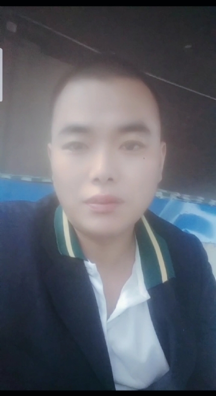 阳光男孩的第一张照片--唐山相亲服务中心