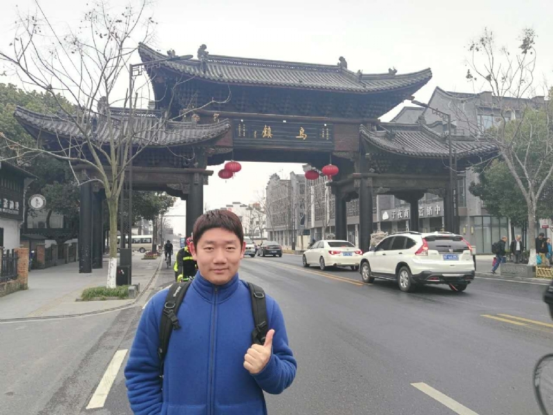 秋风秋雨的第一张照片--唐山相亲服务中心