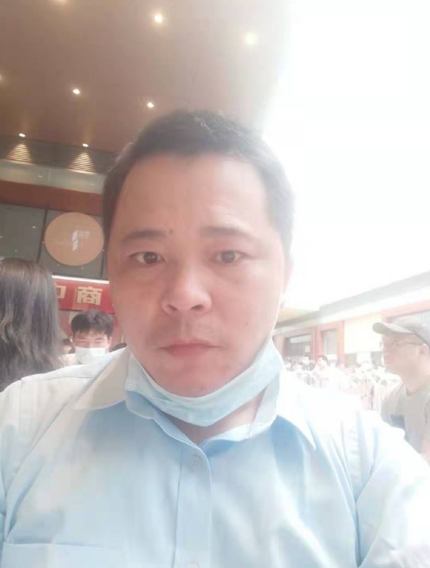 l蓝莲的第一张照片--唐山相亲服务中心