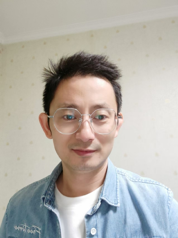 飘逸的第二张照片--唐山相亲服务中心