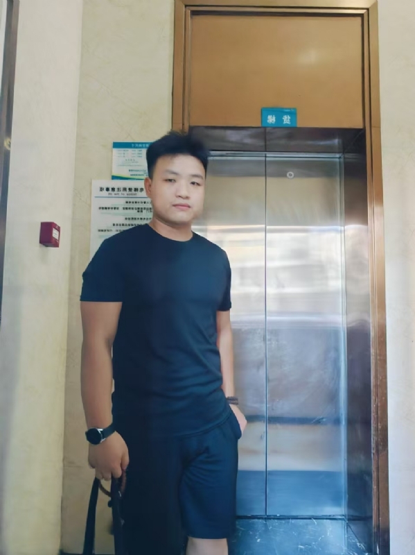 JCY的第一张照片--唐山相亲服务中心