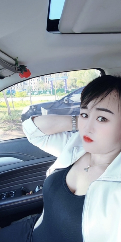 王芳燕的第四张照片--唐山相亲服务中心