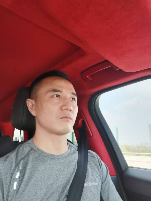 想的美的第二张照片--唐山相亲服务中心