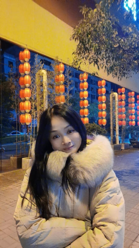 伊伊的第二张照片--唐山相亲服务中心