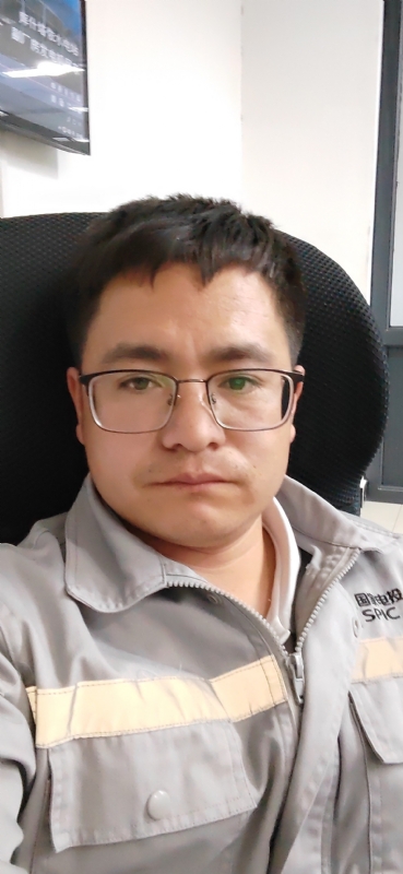 苏先生的第三张照片--唐山相亲服务中心