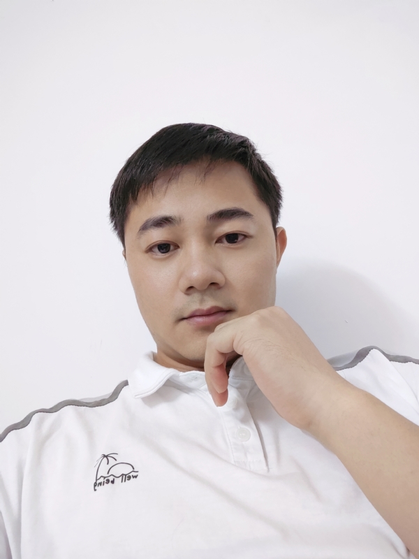 啊良的第一张照片--唐山相亲服务中心