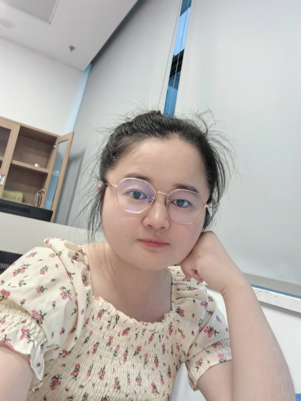 盼盼的第一张照片--唐山相亲服务中心