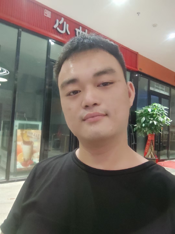 寻找另一半的第一张照片--唐山相亲服务中心