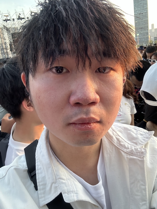 会修电脑的小杨的第一张照片--唐山相亲服务中心