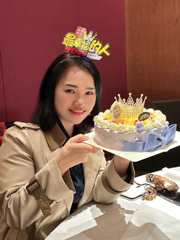 Apple的第一张照片--唐山相亲服务中心