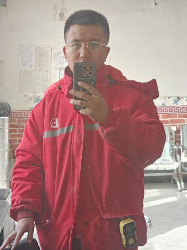 鹤某的第二张照片--唐山相亲服务中心