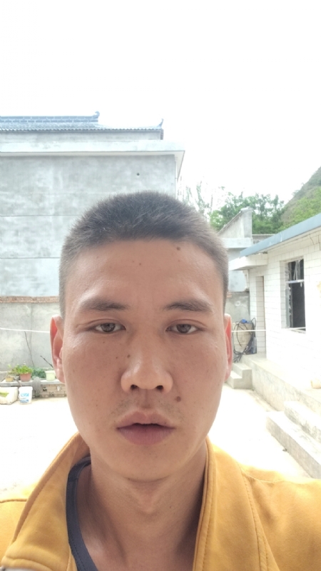 简单点的第一张照片--唐山相亲服务中心