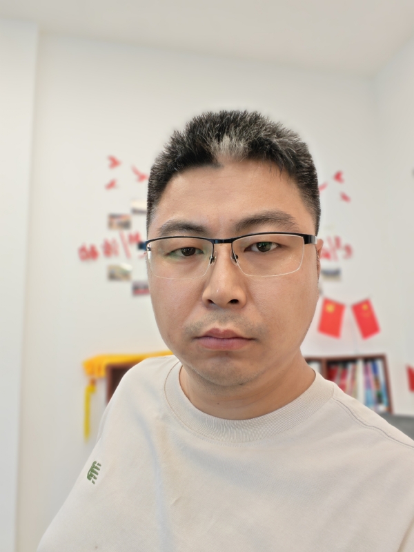 苦海寻舟的第一张照片--唐山相亲服务中心