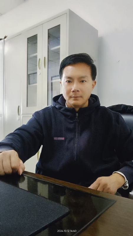 枫叶的第一张照片--唐山相亲服务中心