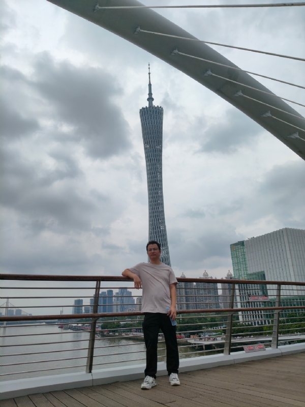 幻胧的第一张照片--唐山相亲服务中心