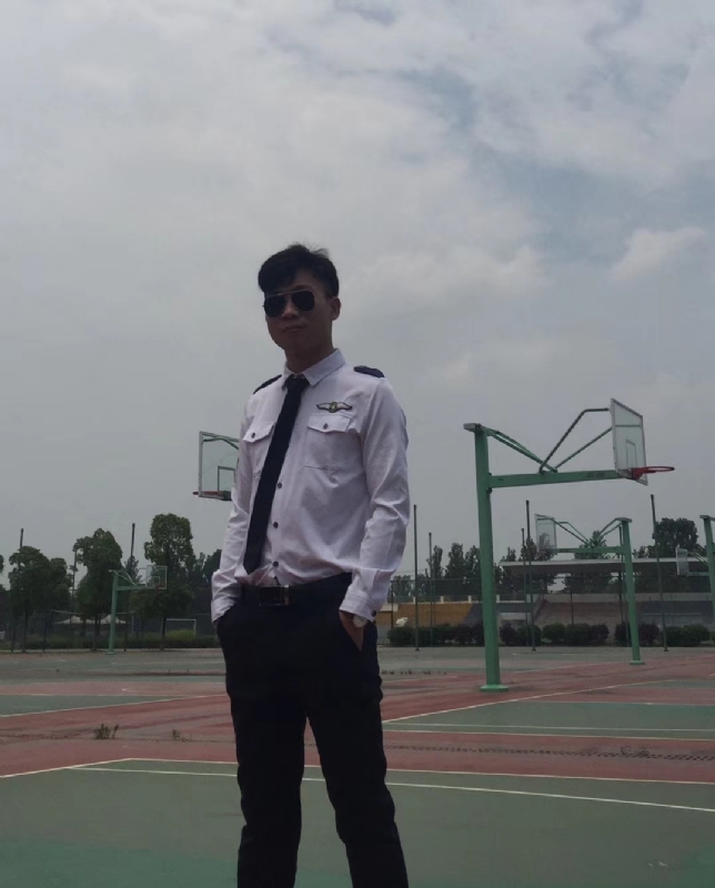 小贺的第一张照片--唐山相亲服务中心