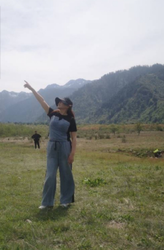 宛霞的第四张照片--唐山相亲服务中心