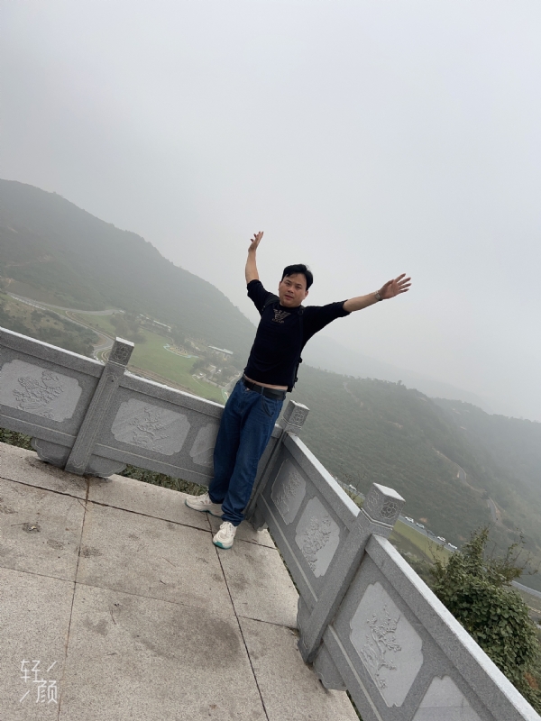 择一人白头偕老的第三张照片--唐山相亲服务中心