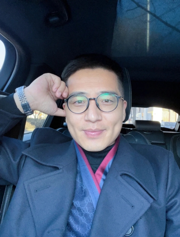 只为与你相遇的第二张照片--唐山相亲服务中心