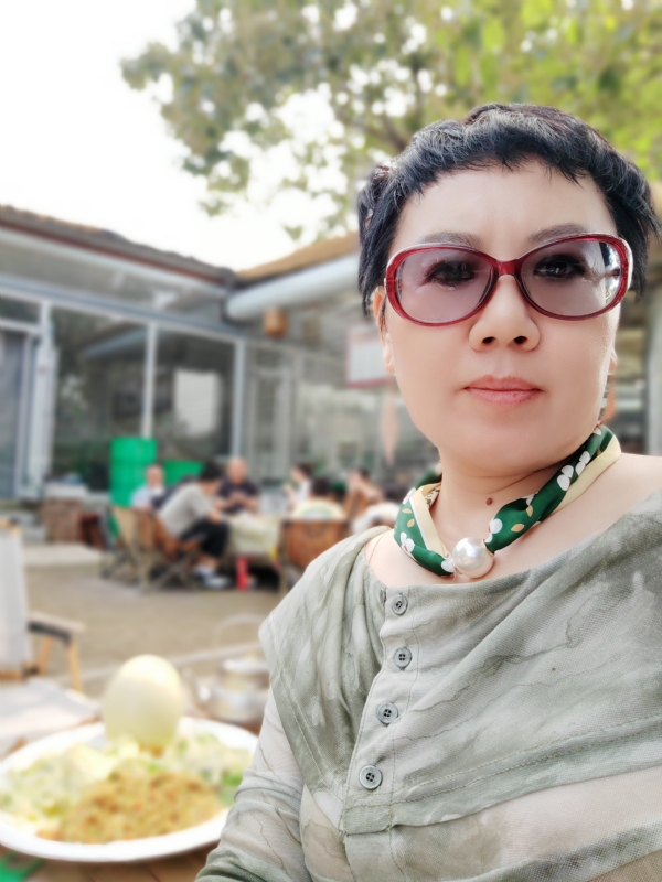 初见的第一张照片--唐山相亲服务中心