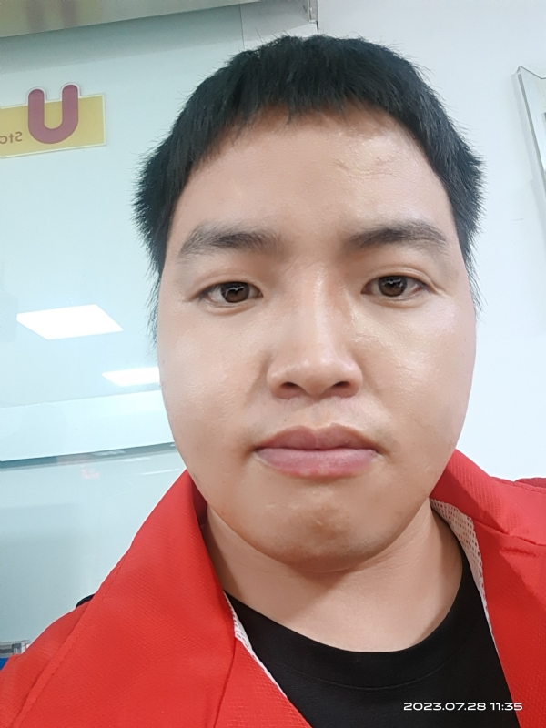 匆忙的第二张照片--唐山相亲服务中心