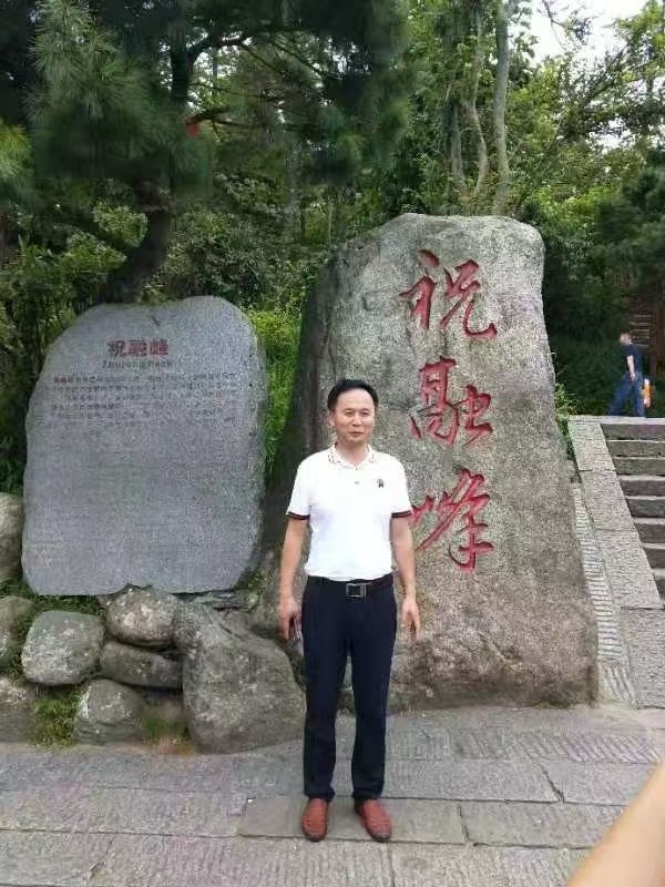 真诚的第三张照片--唐山相亲服务中心