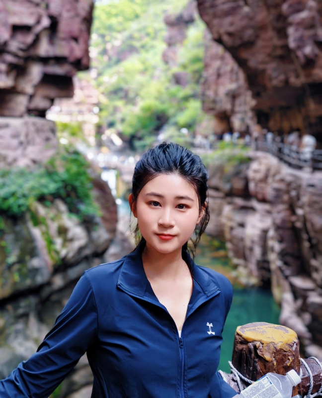 小S的第一张照片--唐山相亲服务中心